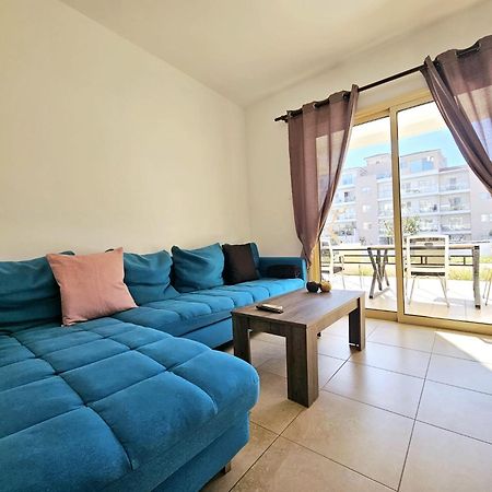Elysia Park Apartments Paphos Exterior photo