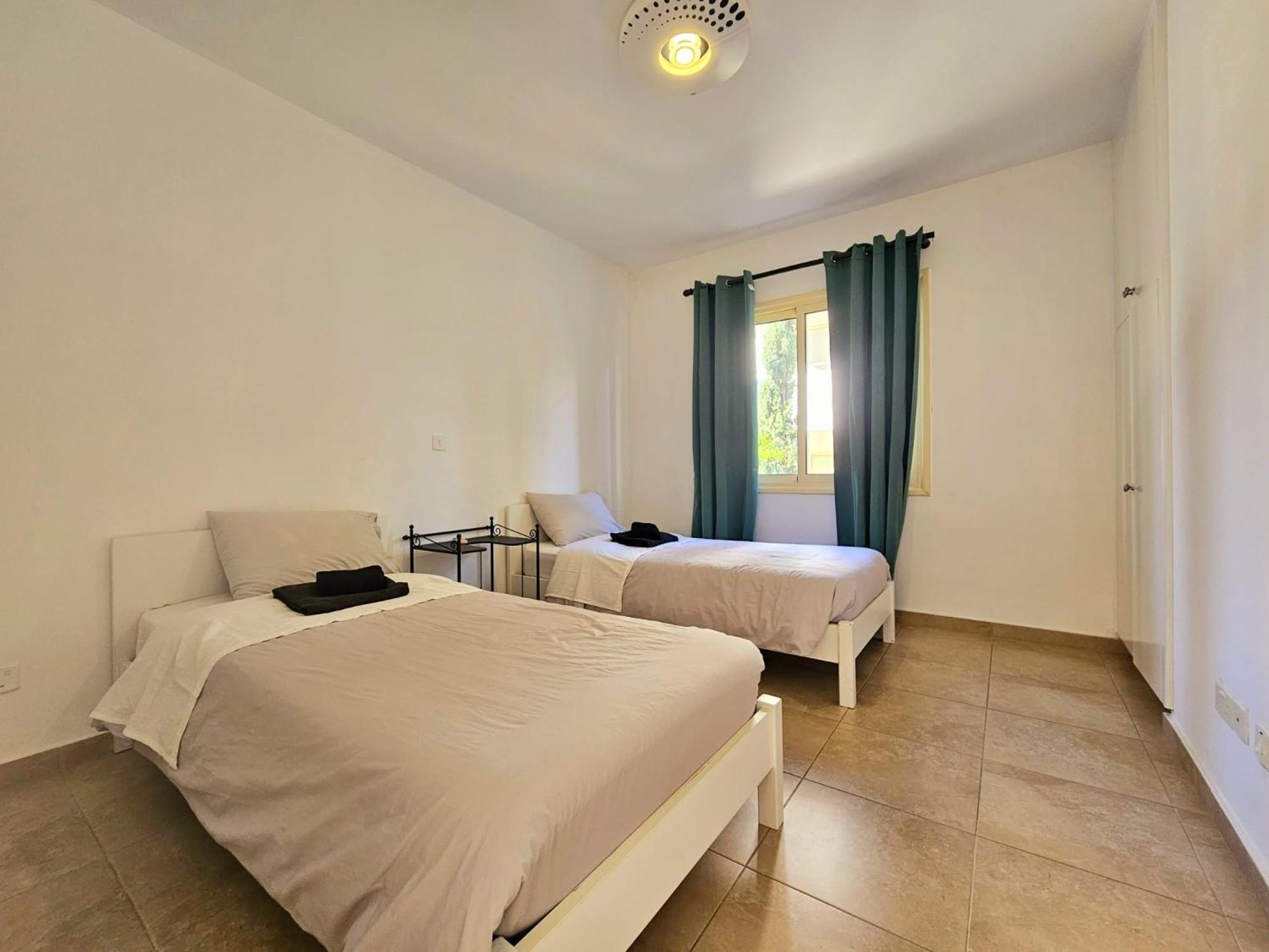 Elysia Park Apartments Paphos Exterior photo